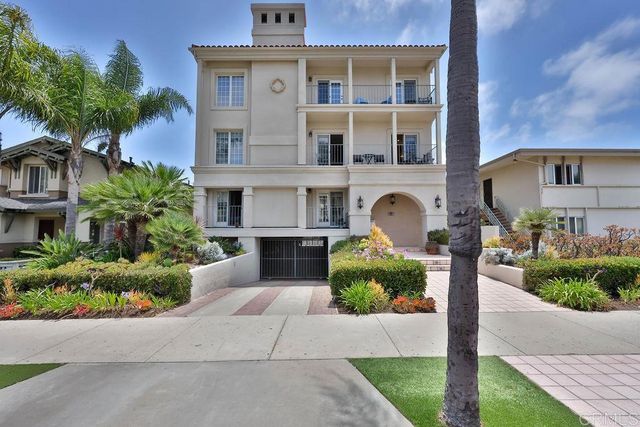 229 Orange 3, Coronado, CA 92118