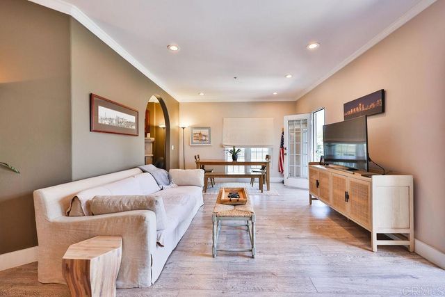 229 Orange 3, Coronado, CA 92118