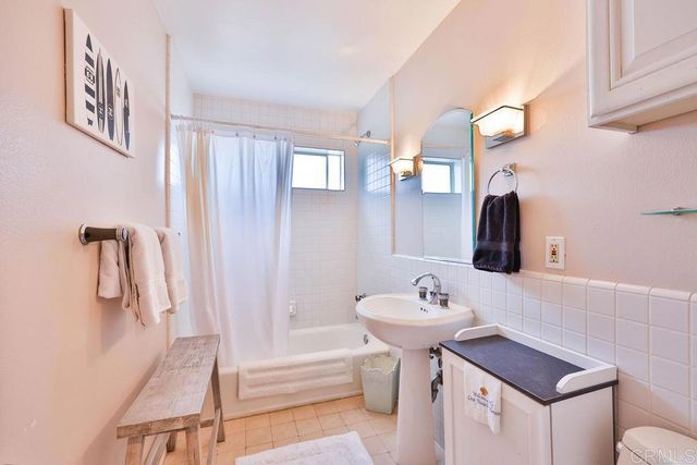 229 Orange 3, Coronado, CA 92118