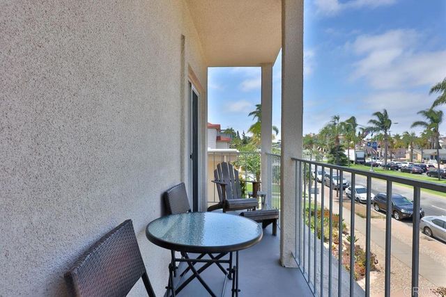 229 Orange 3, Coronado, CA 92118