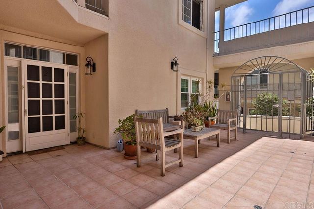 229 Orange 3, Coronado, CA 92118