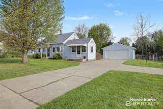 2225 Baldwin Street, Jenison, MI 49428
