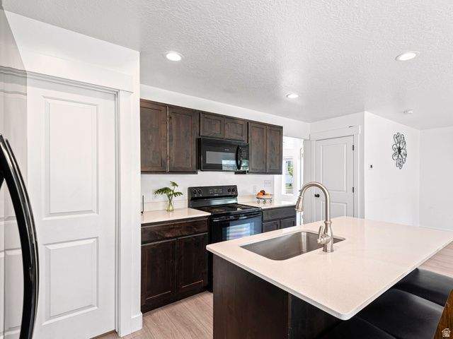 1754 S FREESTONE BLVD, Santaquin, UT 84655
