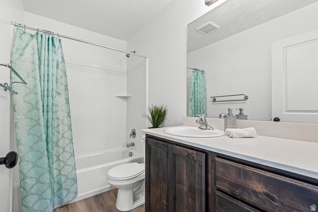 1754 S FREESTONE BLVD, Santaquin, UT 84655
