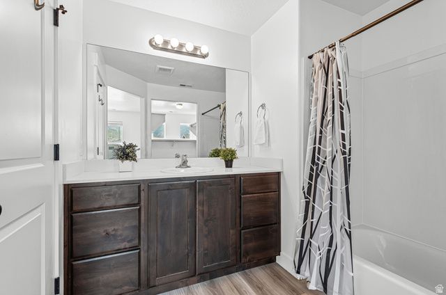 1754 S FREESTONE BLVD, Santaquin, UT 84655