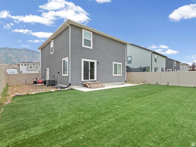 1754 S FREESTONE BLVD, Santaquin, UT 84655