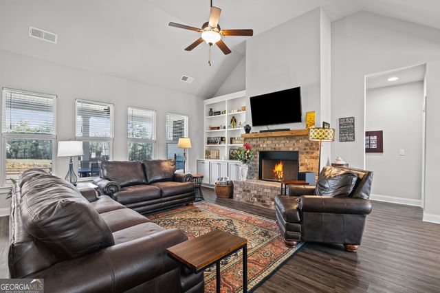 50 Rankin Street, Newnan, GA 30263