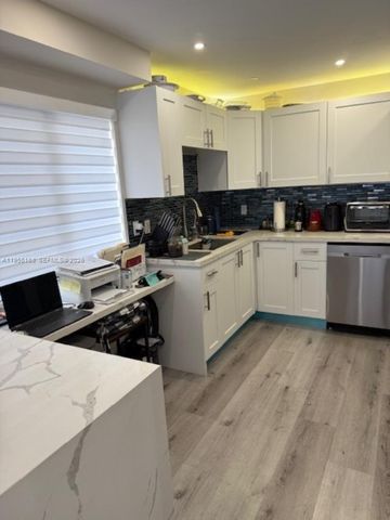 1700 Pierce Street 204, Hollywood, FL 33020