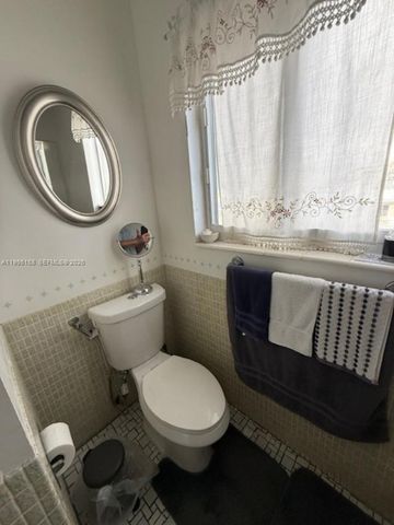 1700 Pierce Street 204, Hollywood, FL 33020