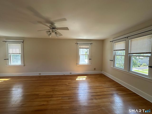 111 Russell Street, Hamden, CT 06517