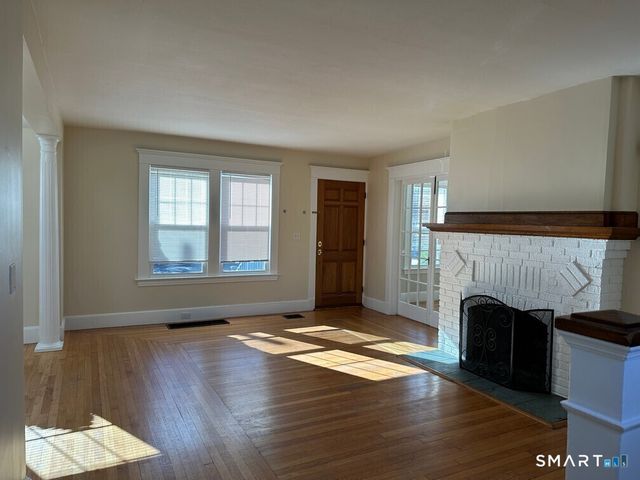 111 Russell Street, Hamden, CT 06517