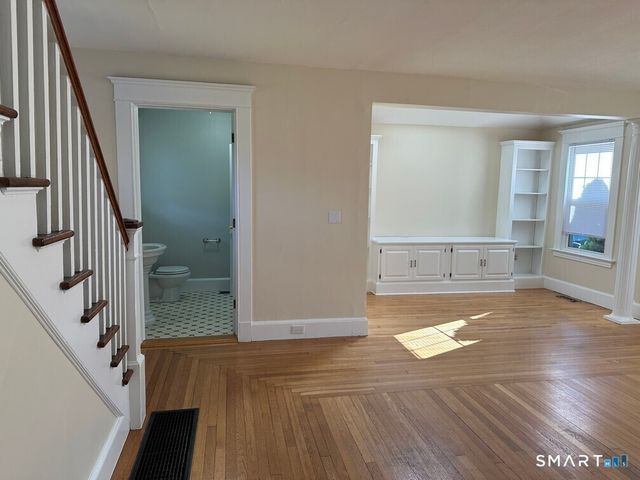 111 Russell Street, Hamden, CT 06517