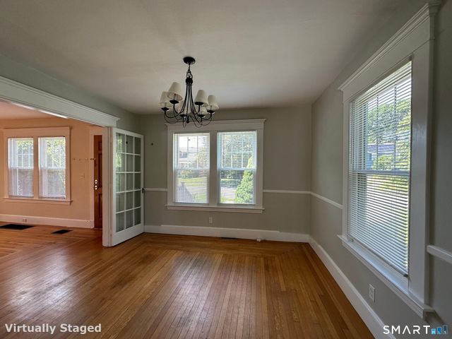 111 Russell Street, Hamden, CT 06517