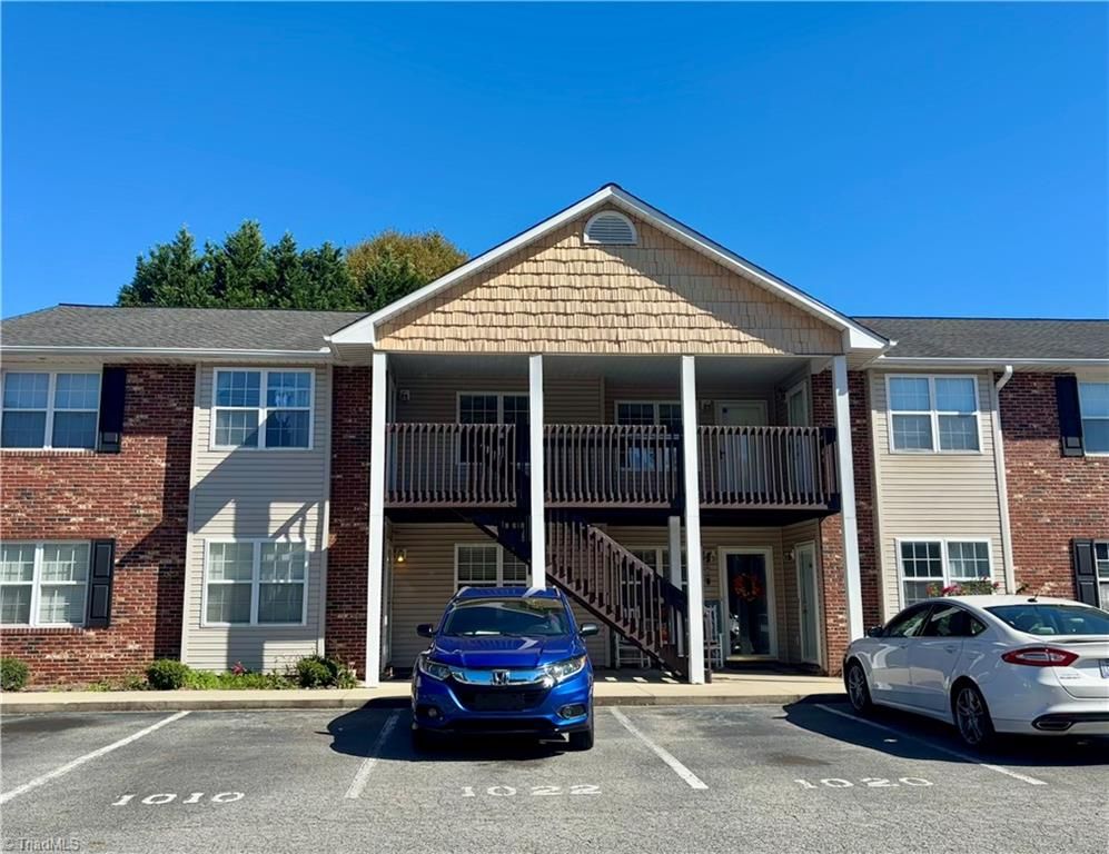 1020 West Brook Court, Archdale, NC 27263
