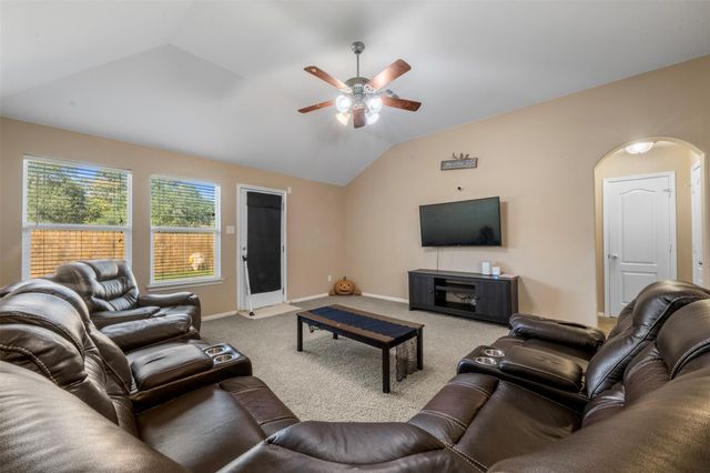 314 Gulf Winds Drive, Bacliff, TX 77518