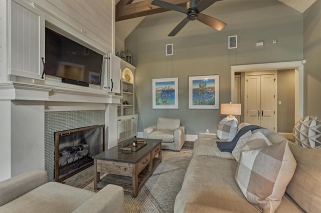 26180 Bluejack National Boulevard 5, Montgomery, TX 77316