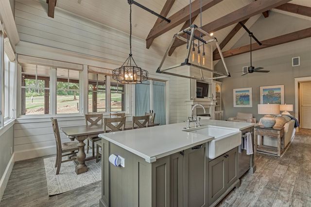 26180 Bluejack National Boulevard 5, Montgomery, TX 77316