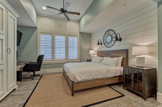 26180 Bluejack National Boulevard 5, Montgomery, TX 77316