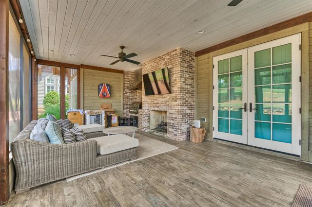 26180 Bluejack National Boulevard 5, Montgomery, TX 77316