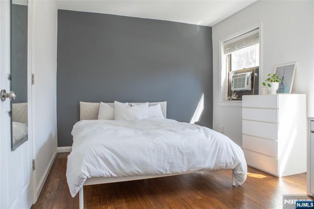 3060 Edwin Avenue 2C, Fort Lee, NJ 07024