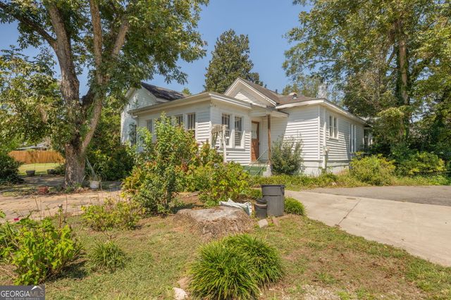 231 W Adams Street, Tennille, GA 31089