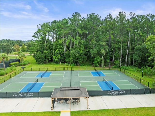 4538 MAJESTIC HILLS LOOP, Brooksville, FL 34601