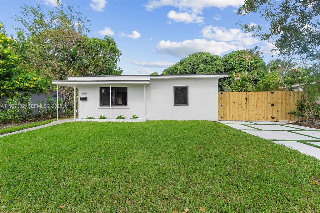 485 NW 132nd St, North Miami, FL 33168