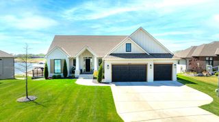 2517 N Paradise St, Wichita, KS 67205