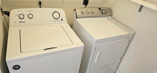 1250 W Adams Hill Cir Apt 401, Bloomington, IN 47403