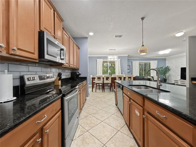 8854 CANDY PALM ROAD, Kissimmee, FL 34747
