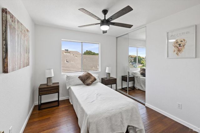 925 Cloverbrook Cir, Vacaville, CA 95687