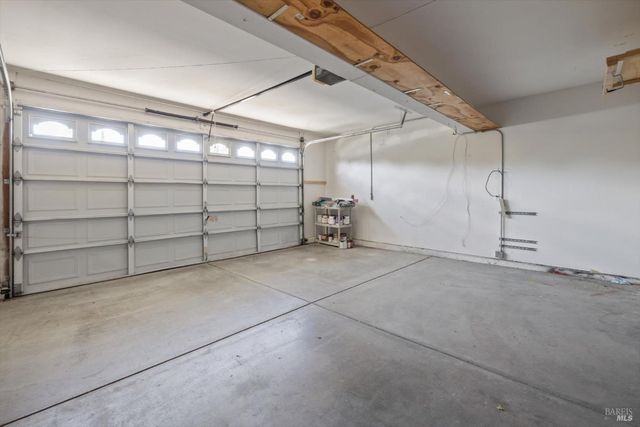 925 Cloverbrook Cir, Vacaville, CA 95687