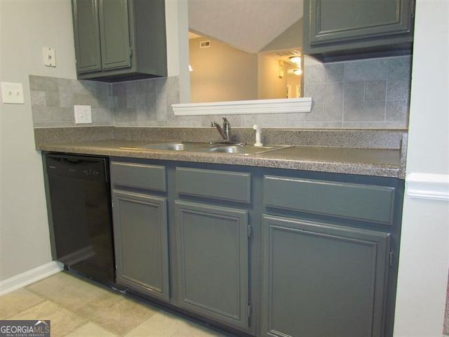 706 Beaver Run Trace, Mcdonough, GA 30253