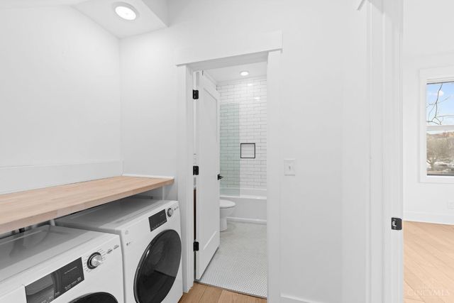 1909 Race Street, Cincinnati, OH 45202