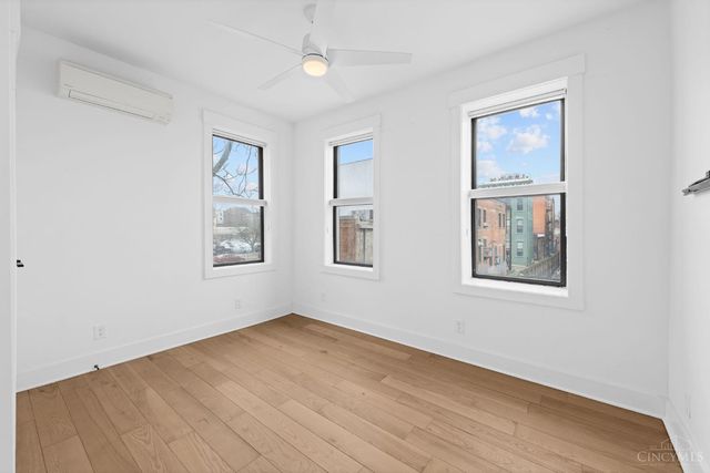 1909 Race Street, Cincinnati, OH 45202