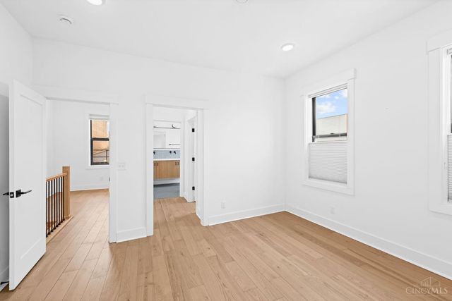 1909 Race Street, Cincinnati, OH 45202