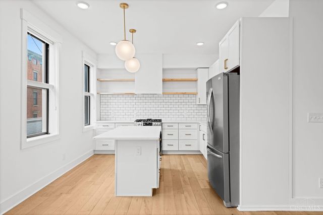 1909 Race Street, Cincinnati, OH 45202