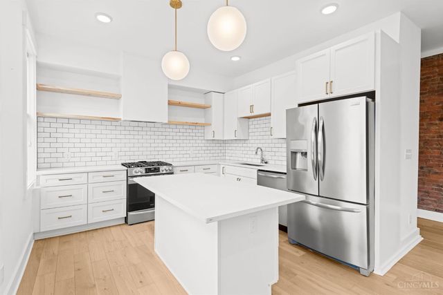 1909 Race Street, Cincinnati, OH 45202