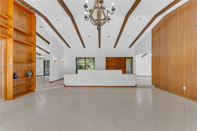 15305 SW 74th Court, Palmetto Bay, FL 33157