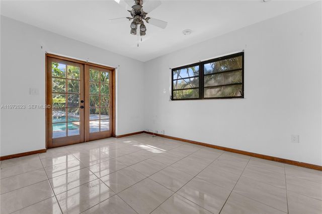 15305 SW 74th Court, Palmetto Bay, FL 33157