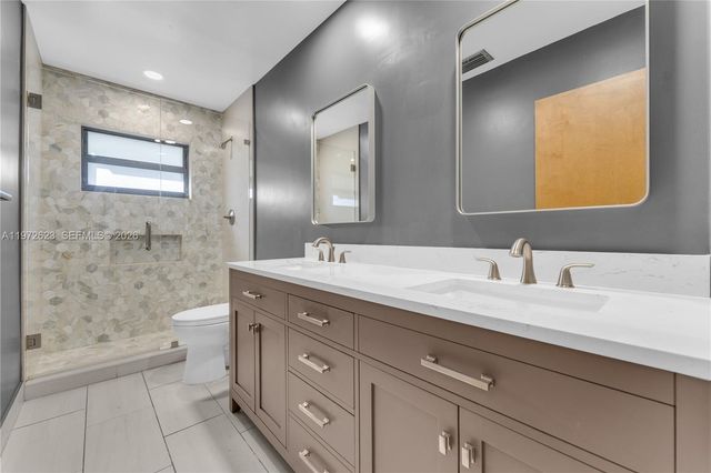 15305 SW 74th Court, Palmetto Bay, FL 33157