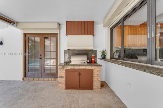 15305 SW 74th Court, Palmetto Bay, FL 33157
