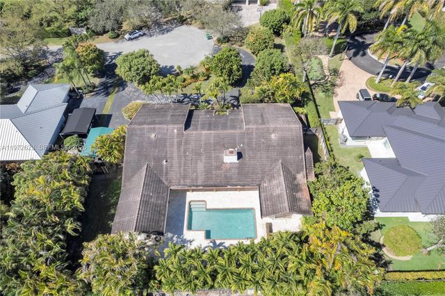 15305 SW 74th Court, Palmetto Bay, FL 33157