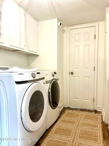 2469 QUARTERHORSE Trail, Middleburg, FL 32068