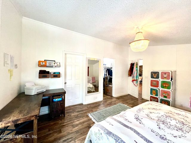 2469 QUARTERHORSE Trail, Middleburg, FL 32068