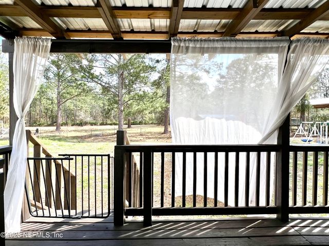 2469 QUARTERHORSE Trail, Middleburg, FL 32068