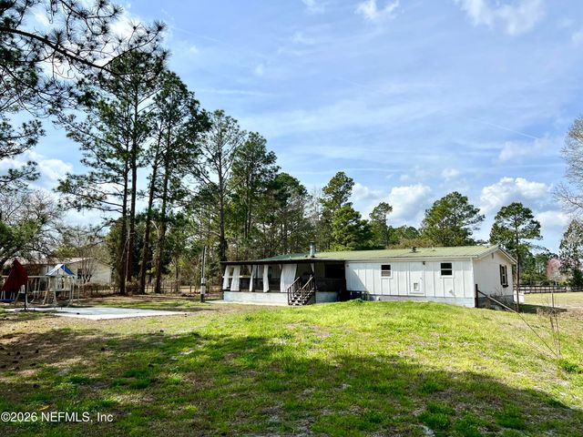 2469 QUARTERHORSE Trail, Middleburg, FL 32068