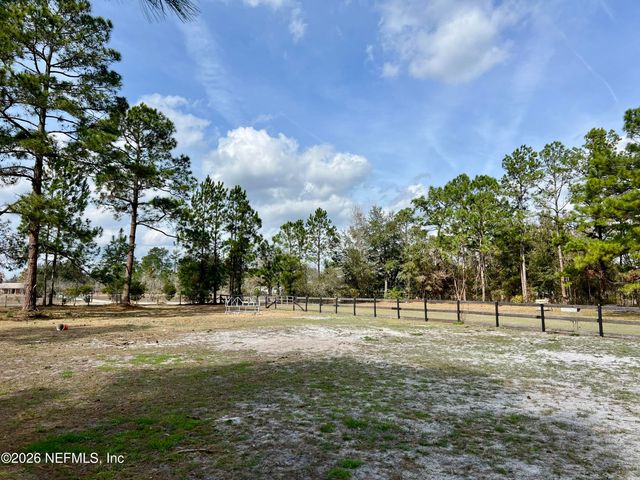 2469 QUARTERHORSE Trail, Middleburg, FL 32068