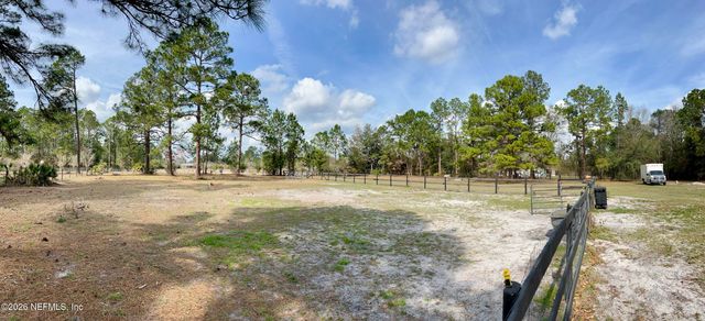 2469 QUARTERHORSE Trail, Middleburg, FL 32068