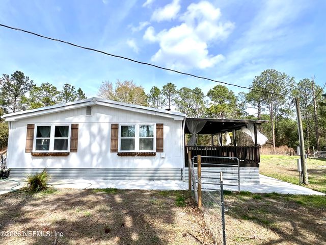 2469 QUARTERHORSE Trail, Middleburg, FL 32068